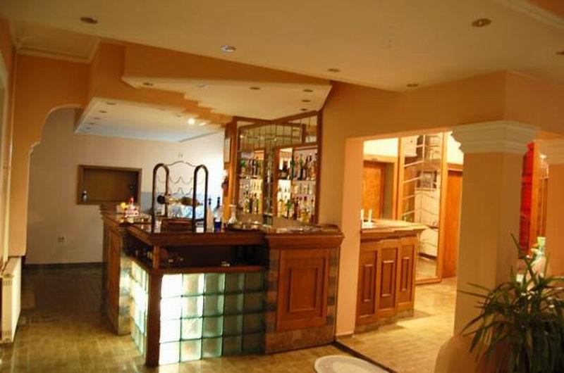 Hotel Aldi Cagllavice Restaurant photo