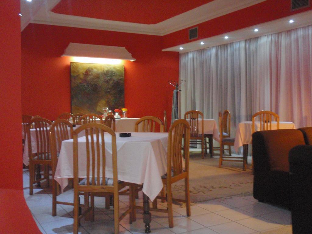 Hotel Aldi Cagllavice Restaurant photo